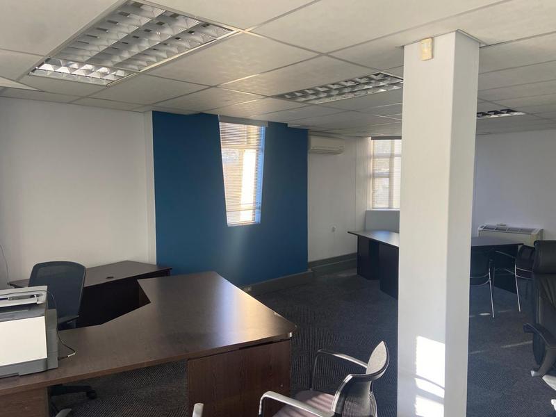 To Let commercial Property for Rent in Newton Park Eastern Cape